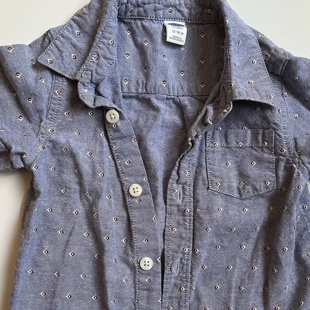 5/$25 Chambray Geometric Print Old Navy Button Down Top Short Sleeve Baby Boy